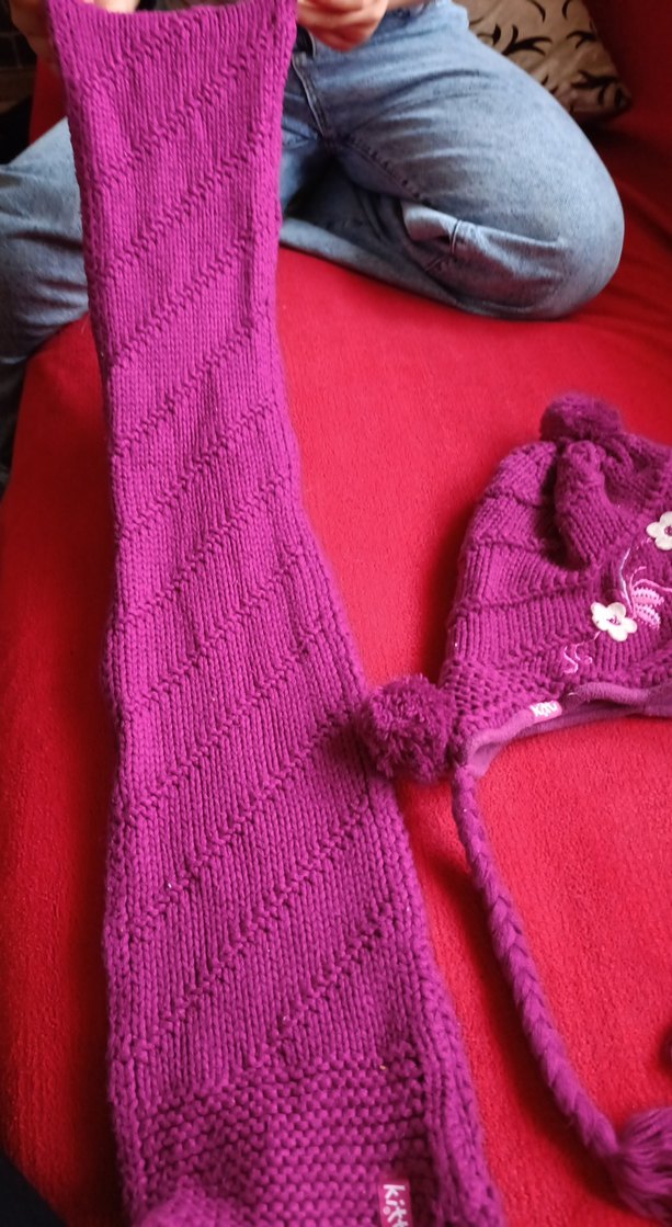 Nakışlı Pembe Örgü Çocuk Bere ve Atkı Seti - Görsel 4