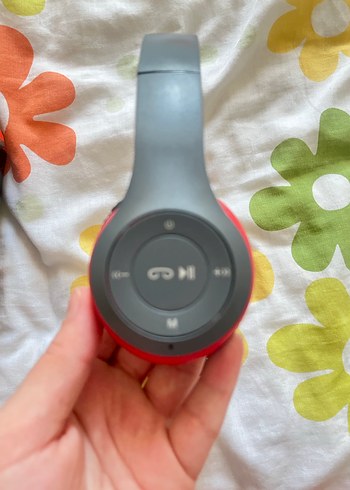 Kırmızı Renkli Kulak Üstü Kulaklık - Görsel 2