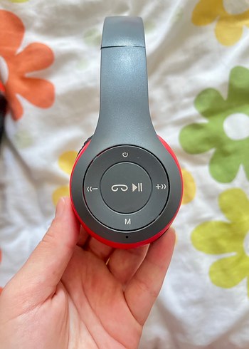 Kırmızı Renkli Kulak Üstü Kulaklık - Görsel 3