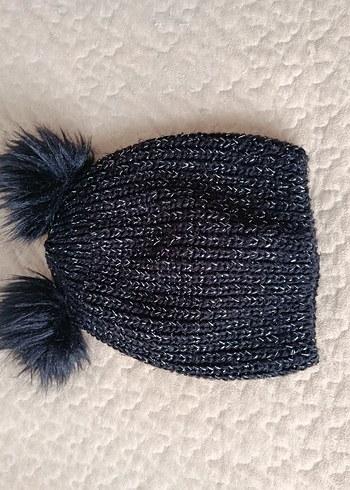 Kadın Siyah Ponponlu Örgü Bere - Görsel 2