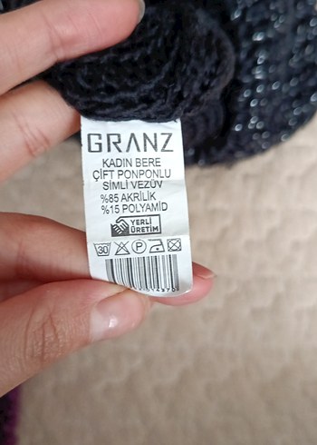 Kadın Siyah Ponponlu Örgü Bere - Görsel 4