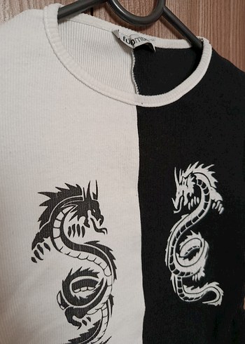 Kız Çocuk Siyah Beyaz Baskılı Tişört - Görsel 2