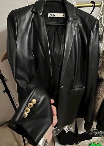 Siyah Deri Kadın Ceket - Görsel 2