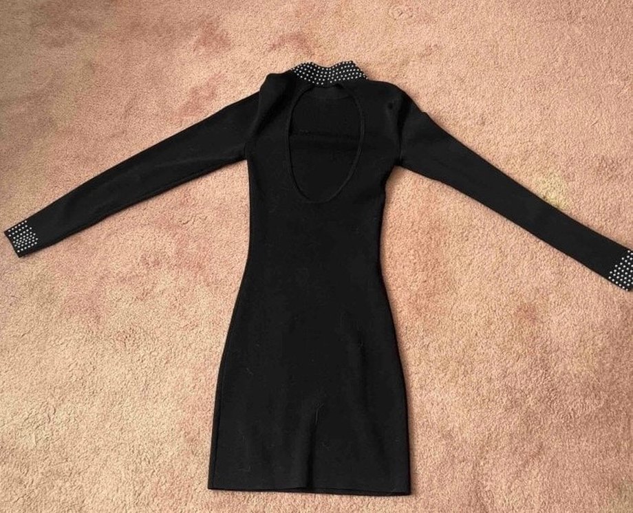 Bershka Taşlı Yaka ve Manşetli Siyah Fitilli Elbise - Görsel 3