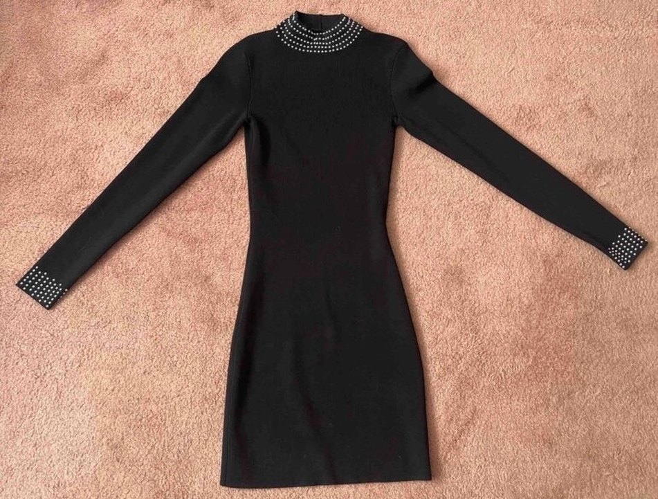 Bershka Taşlı Yaka ve Manşetli Siyah Fitilli Elbise - Görsel 2