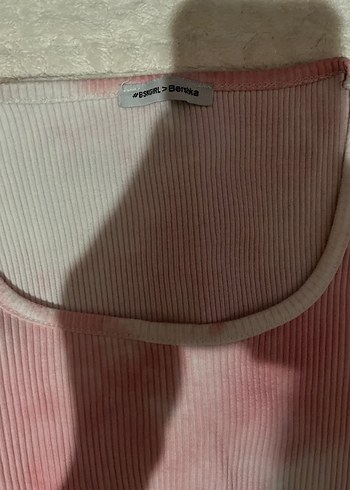 Bershka Pembe Tie-Dye Batik Crop Top Uzun Kollu Dar Kesim - Görsel 3
