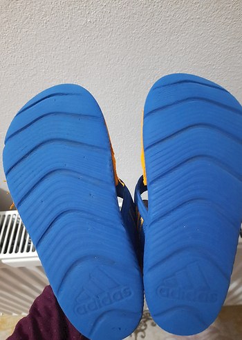 29 Beden adidas çocuk sandalet