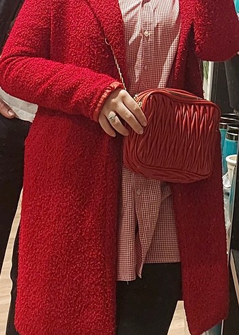 Kırmızı kaban