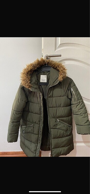11-12 Yaş Beden haki Renk Zara kız çocuğu mont