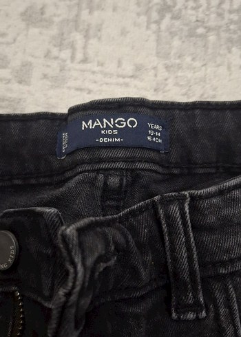 Siyah Nakışlı Kadın Mini Denim Şort - Görsel 2