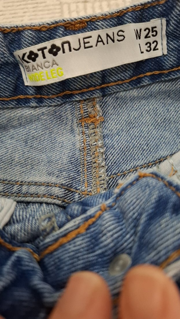 Yırtık Detaylı Mavi Kadın Denim Pantolon - Görsel 3
