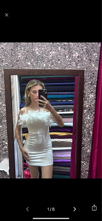 Beyaz tüylü mini elbise