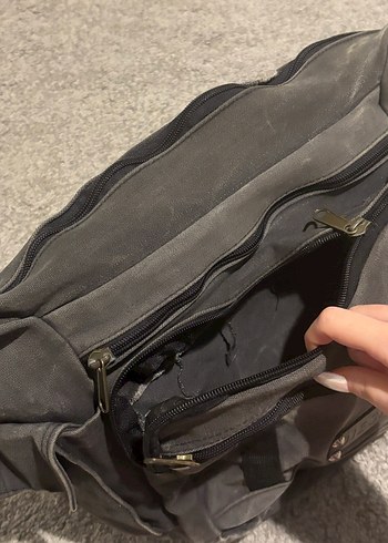 Gri Postacı Çantası - Görsel 7