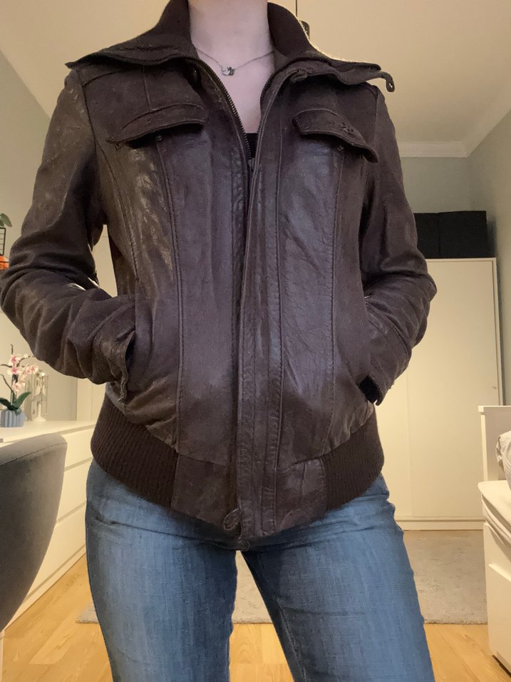 Kahverengi Deri Ceket - Görsel 4