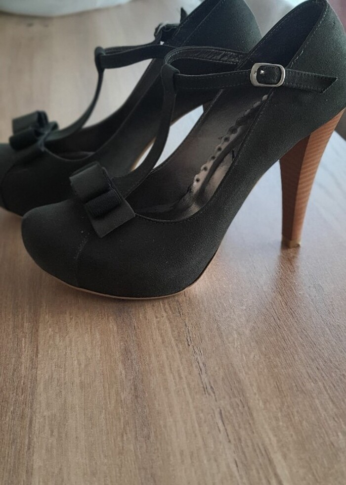 Haki yeşili süet topuklu ayakkabı - Görsel 4