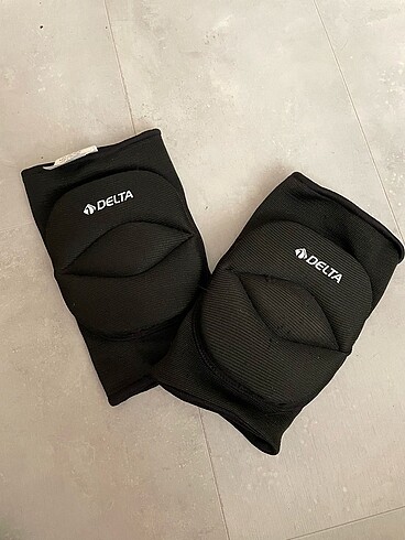 delta voleybol dizlik