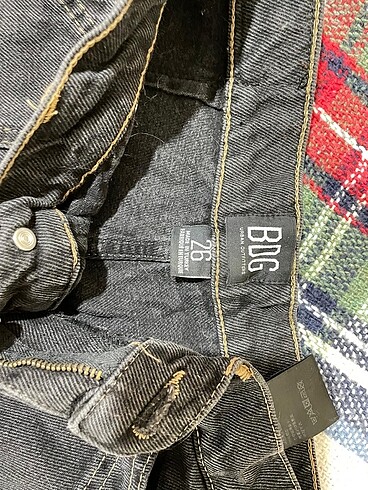 26 Beden siyah Renk bdg kargo jean