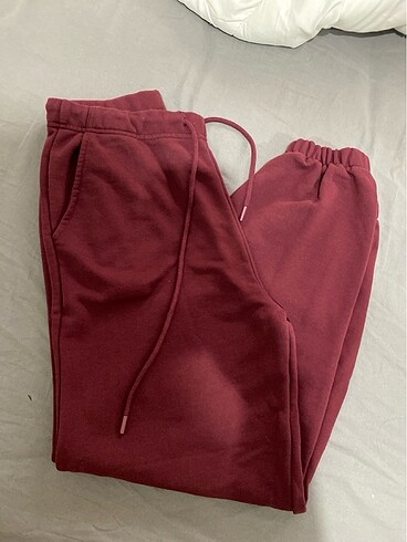 m Beden strasivarius eşofman bordo