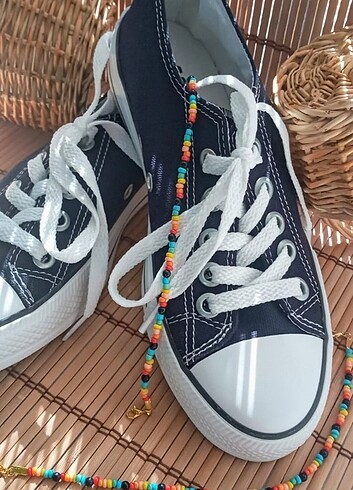 37 Beden siyah Renk Siyah Converse