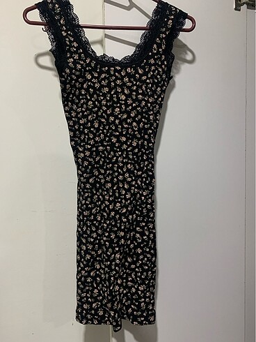 H&m cicekli mini elbise