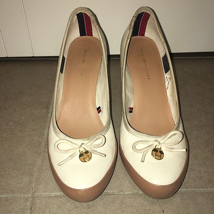 38 Beden ten rengi Renk Tommy hilfiger topuklu ayakkabı