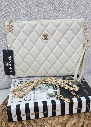 Beyaz Chanel Zincir Detaylı Kadın Çanta
