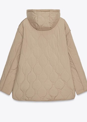 Zara Kapitone Mont