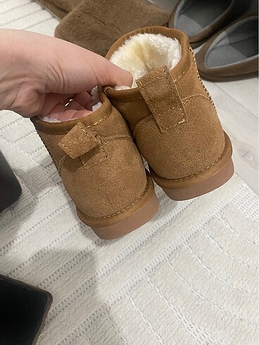 Ugg Mini bot tüylü