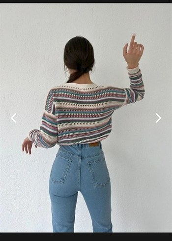 V Yaka Düğmeli Renkli Ajurlu Triko Kadın Hırka - Görsel 3