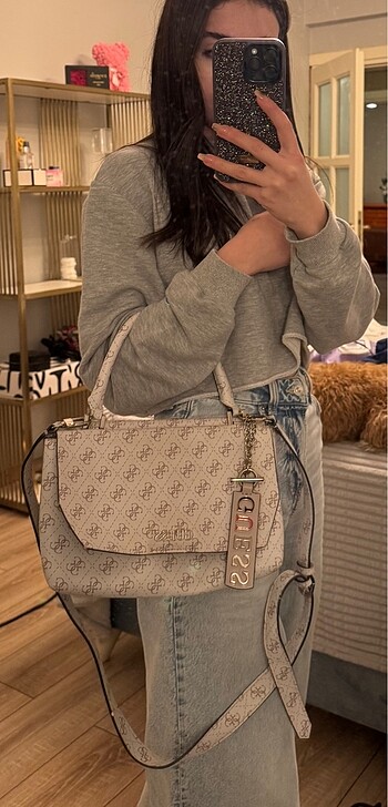 Guess kadın çapraz çanta