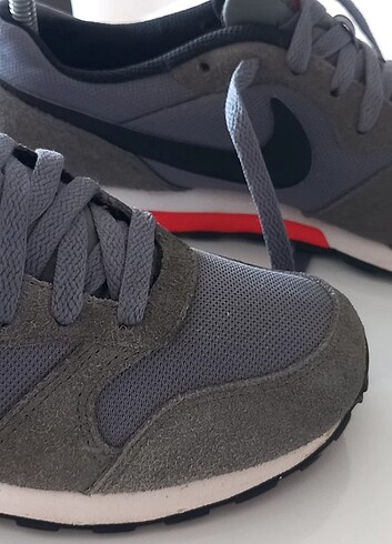 Nike spor ayakkabi