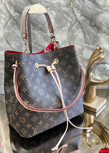 Louis Vuitton Kadın Çanta