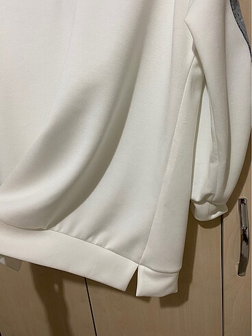 s Beden beyaz Renk Modal Kumaş Tasarım Sweatshirt