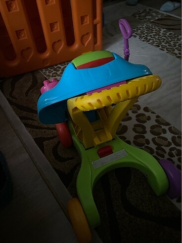 Beden Playskool yürüteç