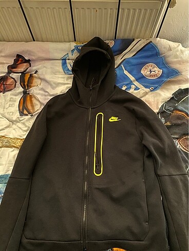 nike tech fleece
