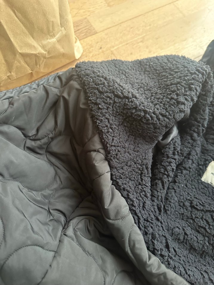 Koton deri görünümlü kadın mont - Görsel 2