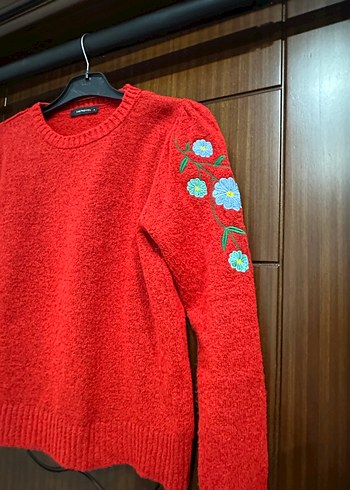 Kırmızı Triko islemeli Kadın Kazak - Görsel 2