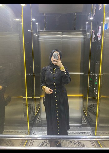 Düğmeli Siyah Uzun Kollu Kadın Elbise