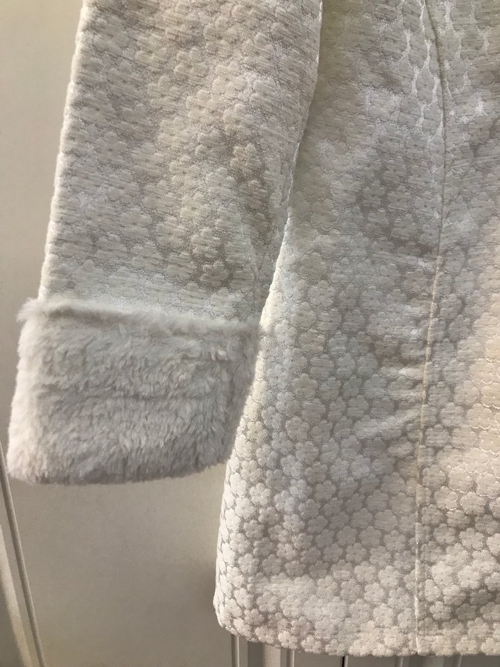 Kadın Beyaz Kürklü Midi sabahlık - Görsel 4