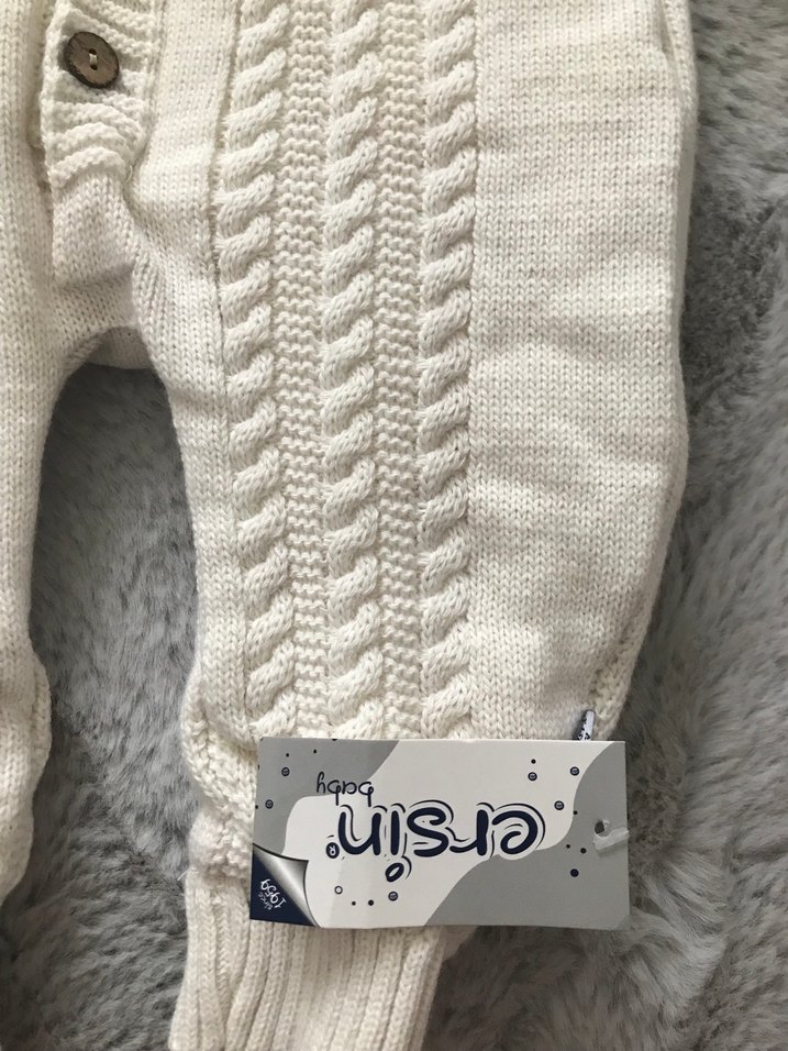 Kapüşonlu Beyaz Örgü Bebek Tulumu - Görsel 2