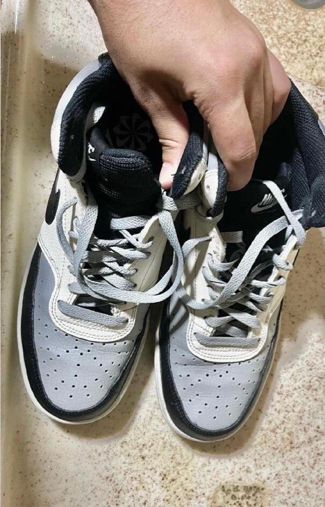 Az Kullanılmış Orijinal Nike Court Vision Mid
(40 Numara) - Görsel 2