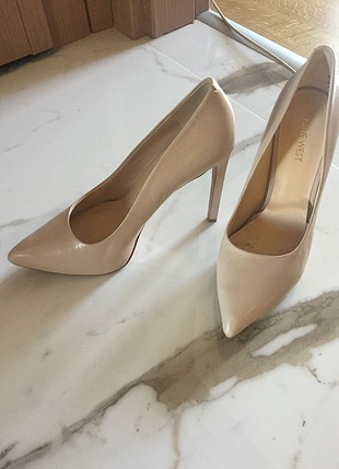 39 Beden ten rengi Renk nine west nude stiletto topuklu 8m numara