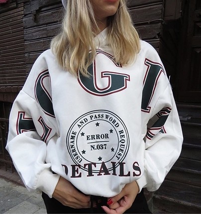 Login kapüşonlu sweatshirt