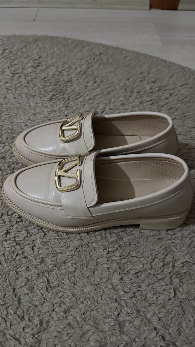 Kadın Beyaz Deri Tokalı Loafer Ayakkabı - Görsel 3