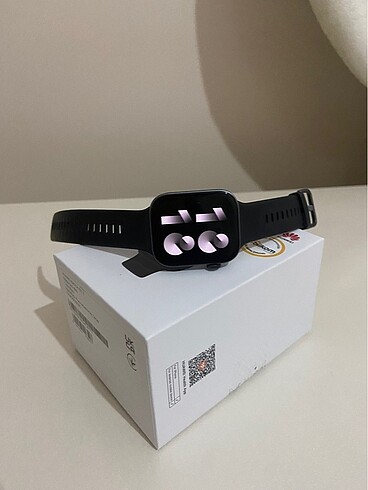 Huawei Watch Fit 3 