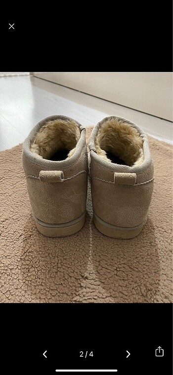 Ugg UGG bot