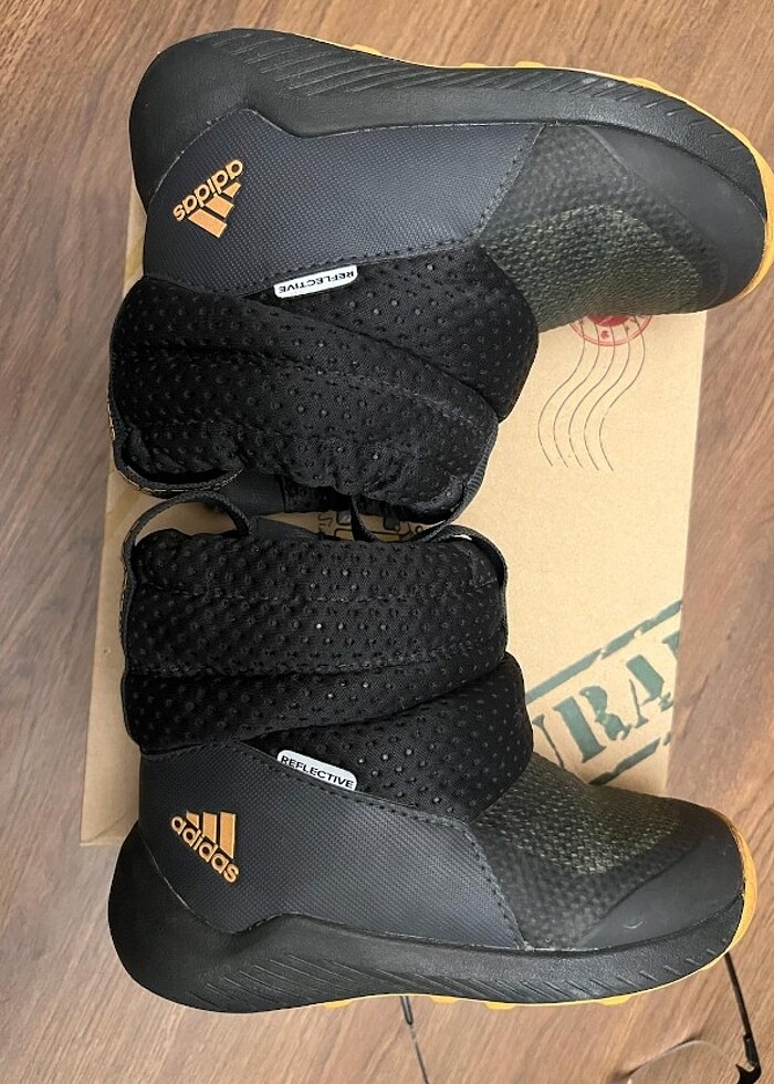 Adidas çocuk bot - Görsel 4