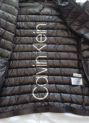 l Beden CALVIN KLEIN Mont
