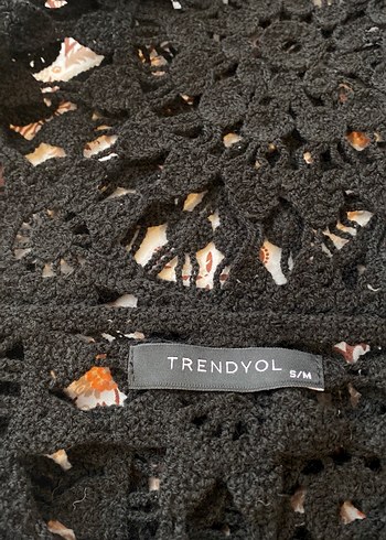 Siyah Dantel İşlemeli Bolero - Görsel 2