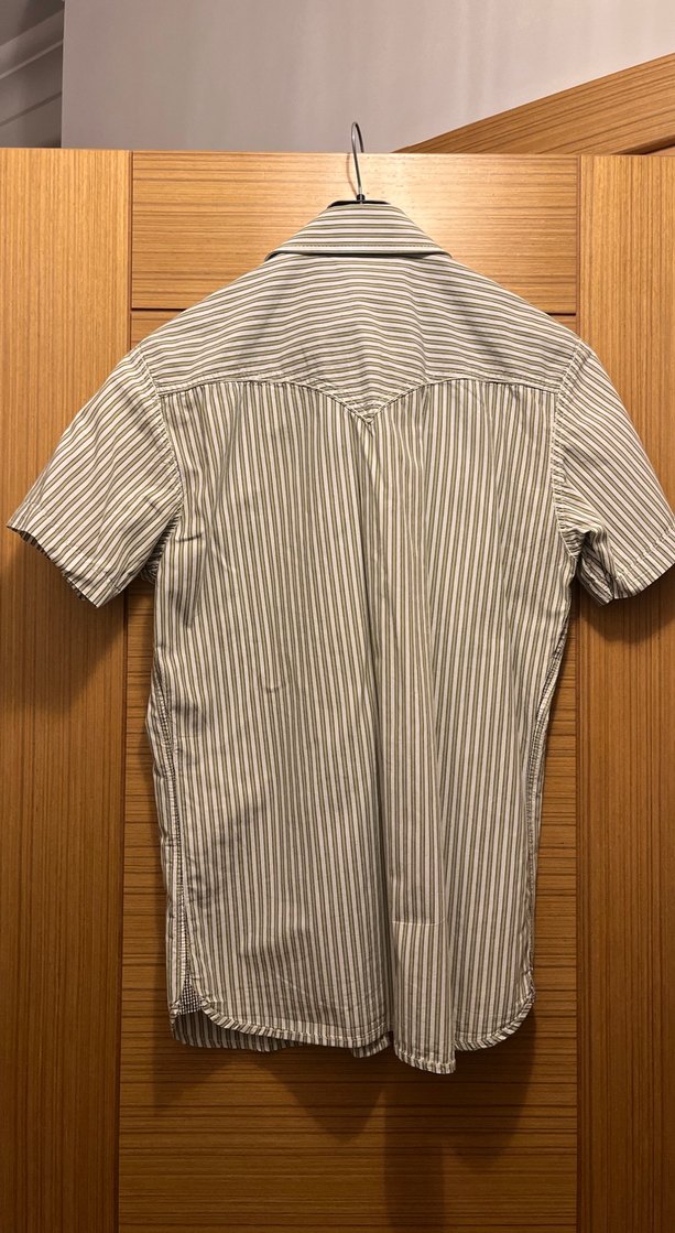 Levis Kisa Kollu Gomlek - Görsel 3